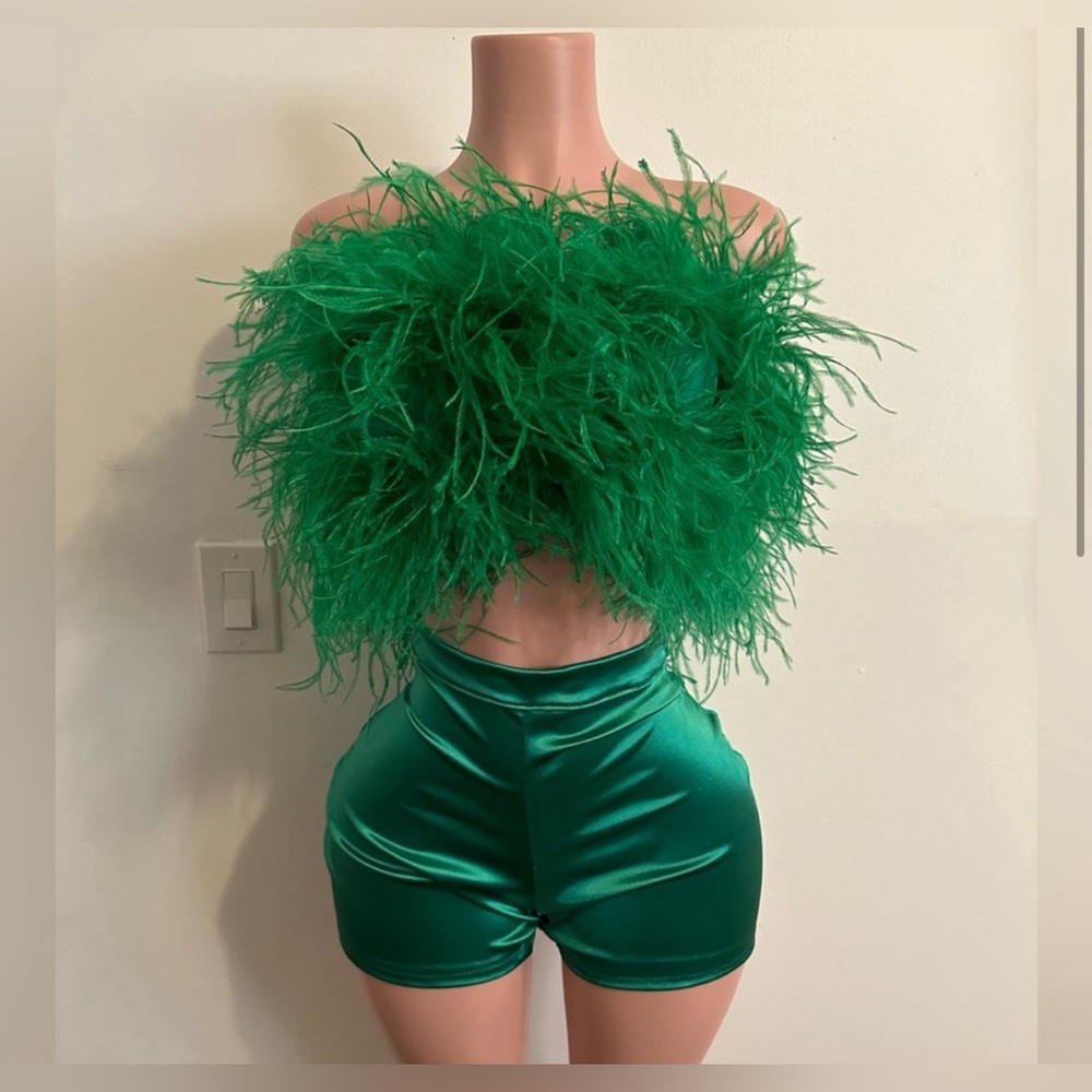 Ostrich Fur Set